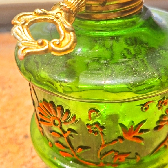 Vintage 14" Oil Lamp From Hong Kong - Picture 3 of 3